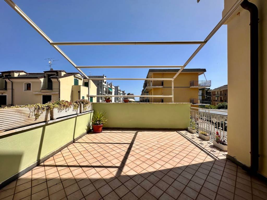 Appartamento a Pietra ligure in Via Soccorso - Foto 2