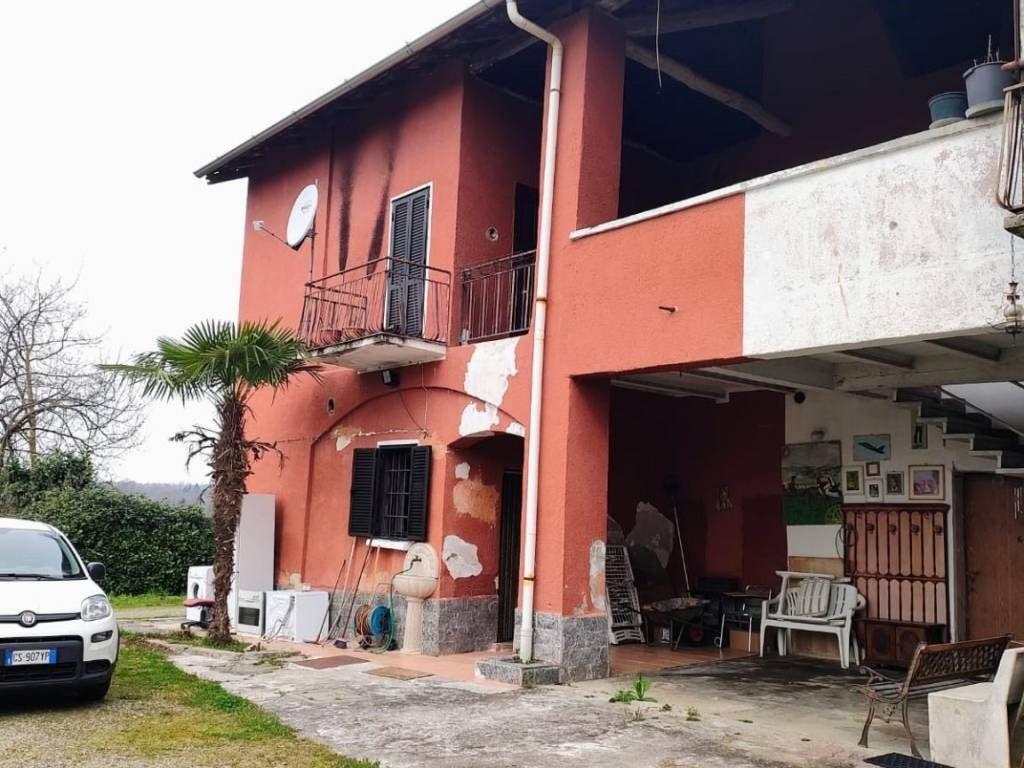 Casa indipendente a Lonate ceppino in Via dei Ronchi, 11 - Foto 2