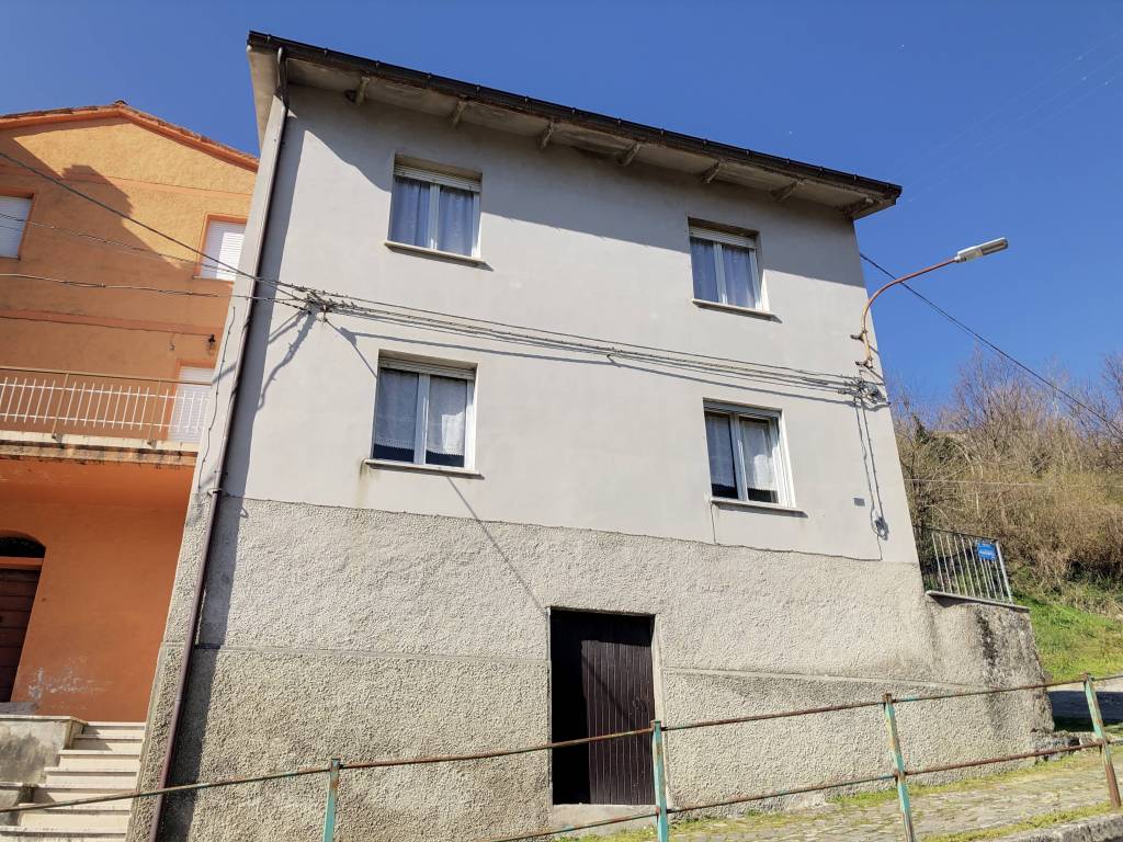 Appartamento a Cagli in Strada Cagli-Pianello - Foto 2