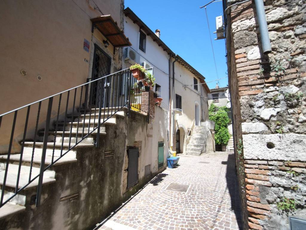 Appartamento a Scandriglia in Via degli Archi - Foto 4