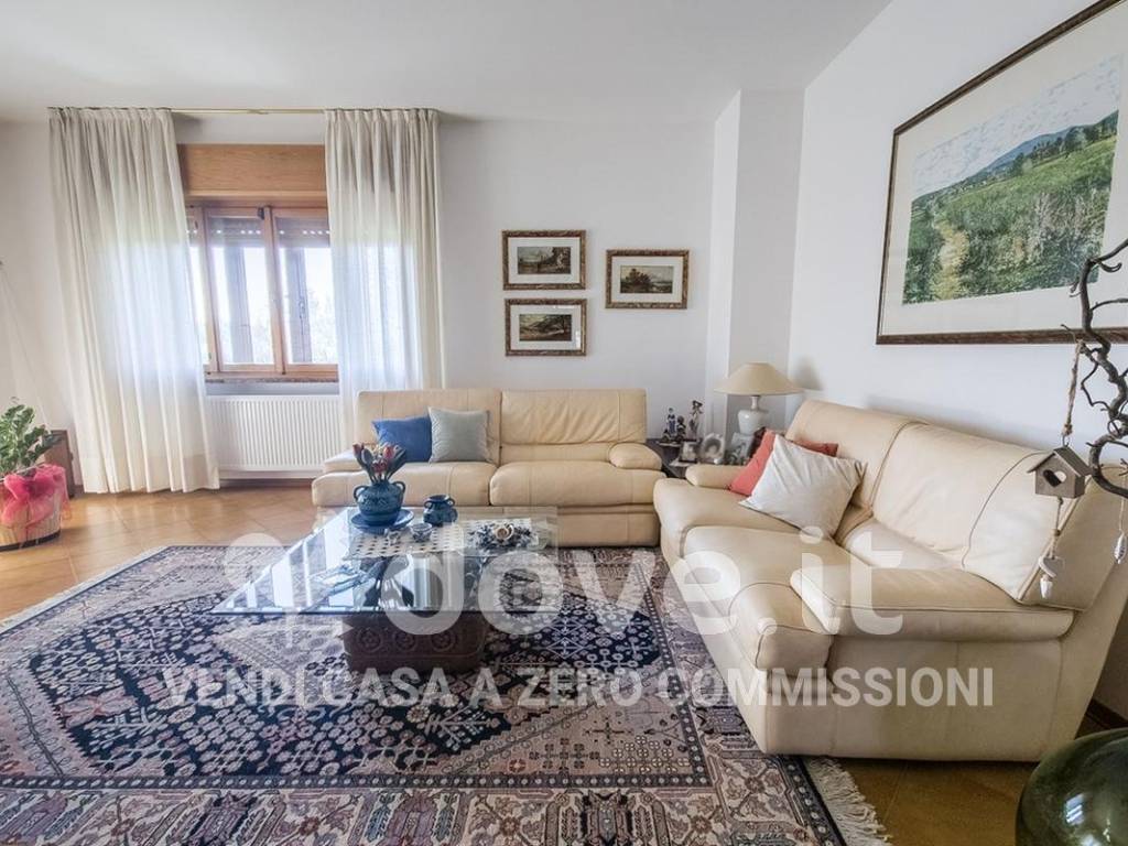 Villa a Pozzuolo del friuli in Via Lavariano - Foto 3