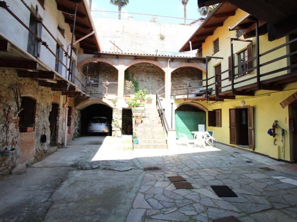 Casa indipendente a Magnano in via roma, 37 - Foto 2