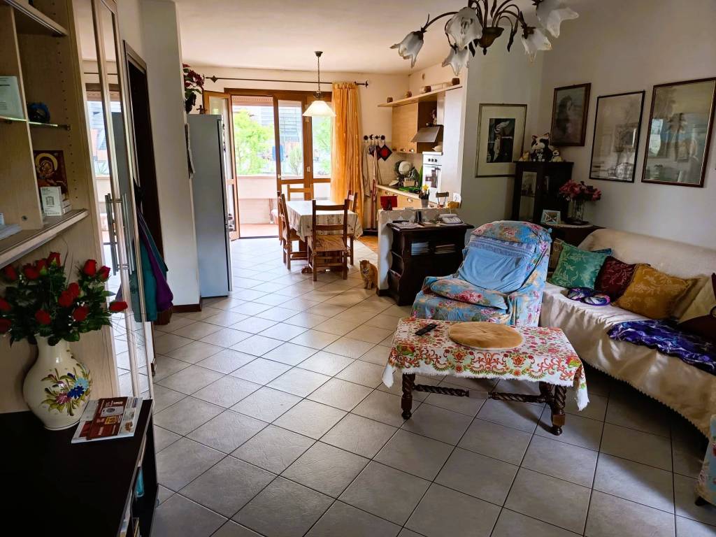 Appartamento a Vaiano in Via Giulio Braga - Foto 5