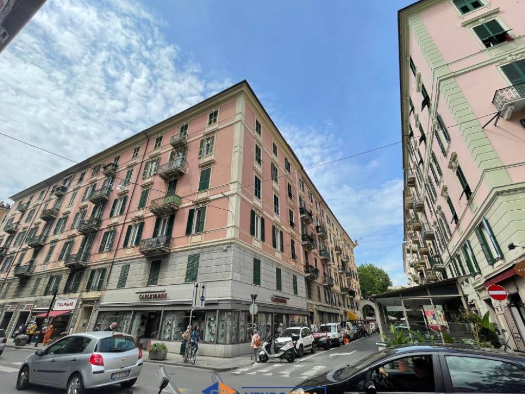 Appartamento a Savona in Via Agostino Monti, 1 - Foto 3