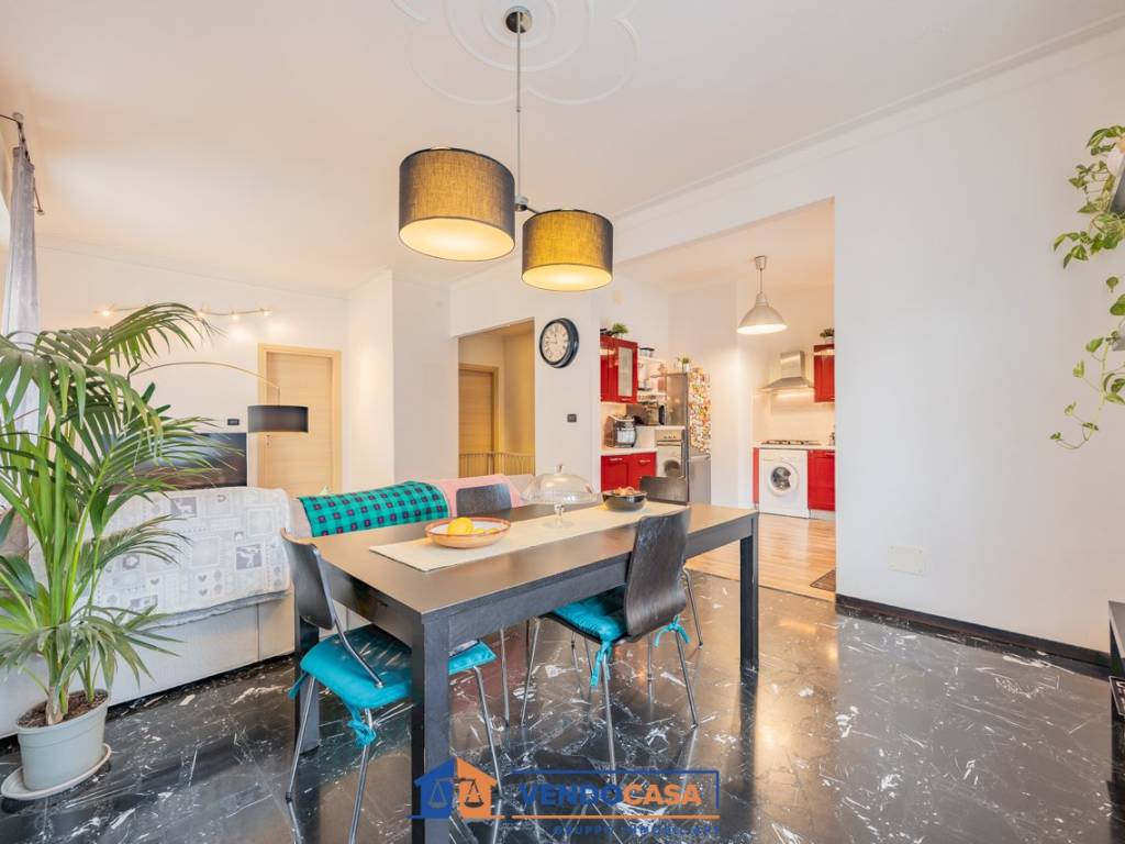 Appartamento a Albenga in Via Venezia, 18 - Foto 2