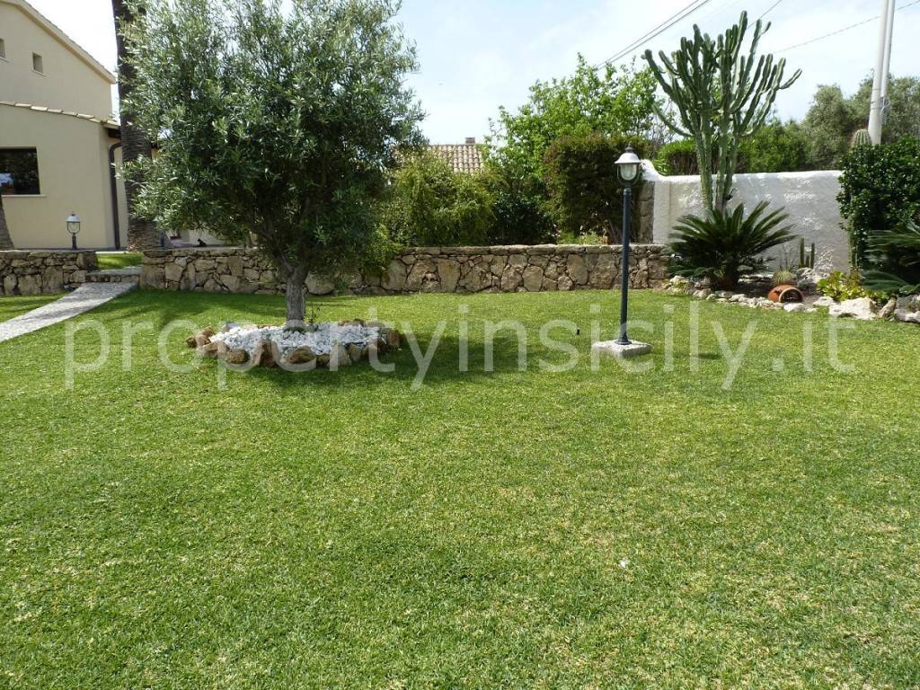 Villa a Augusta in Via Mar Tirreno - Foto 5