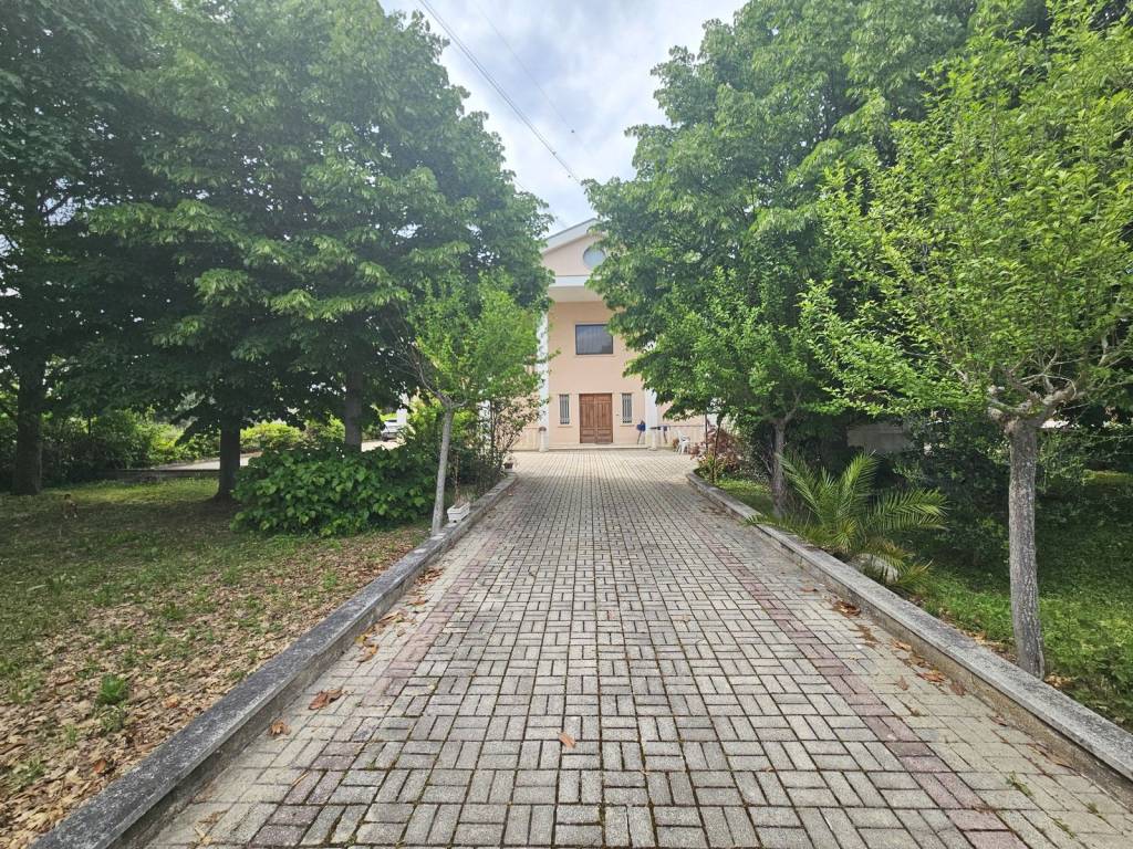 Villa a Cepagatti in Via Valignani, 5 - Foto 2