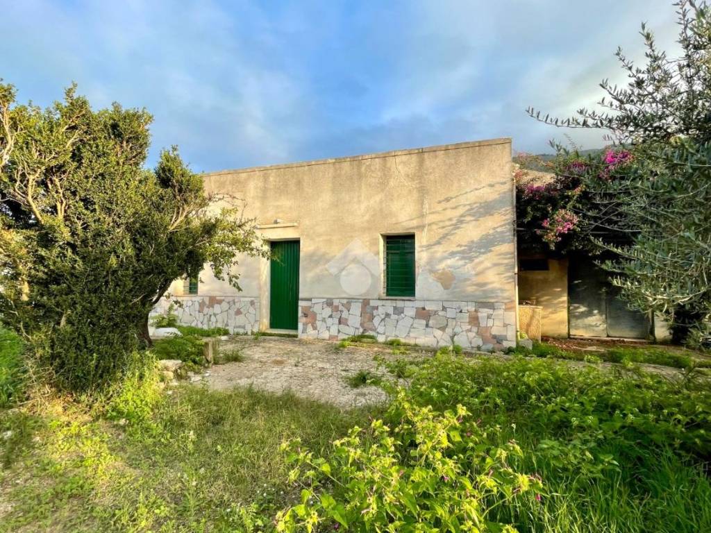 Casa indipendente a Castellammare del golfo in Contrada Fraginesi - Foto 5