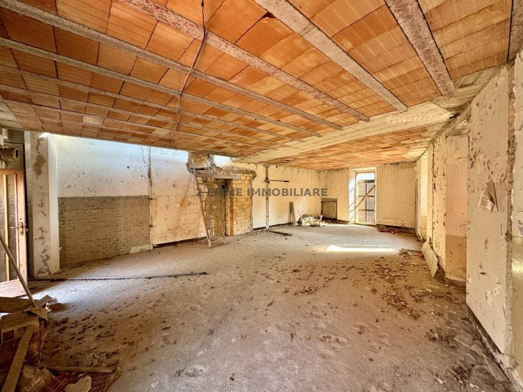 Appartamento a Ascoli piceno in VIA MACALLÈ 3 - Foto 5