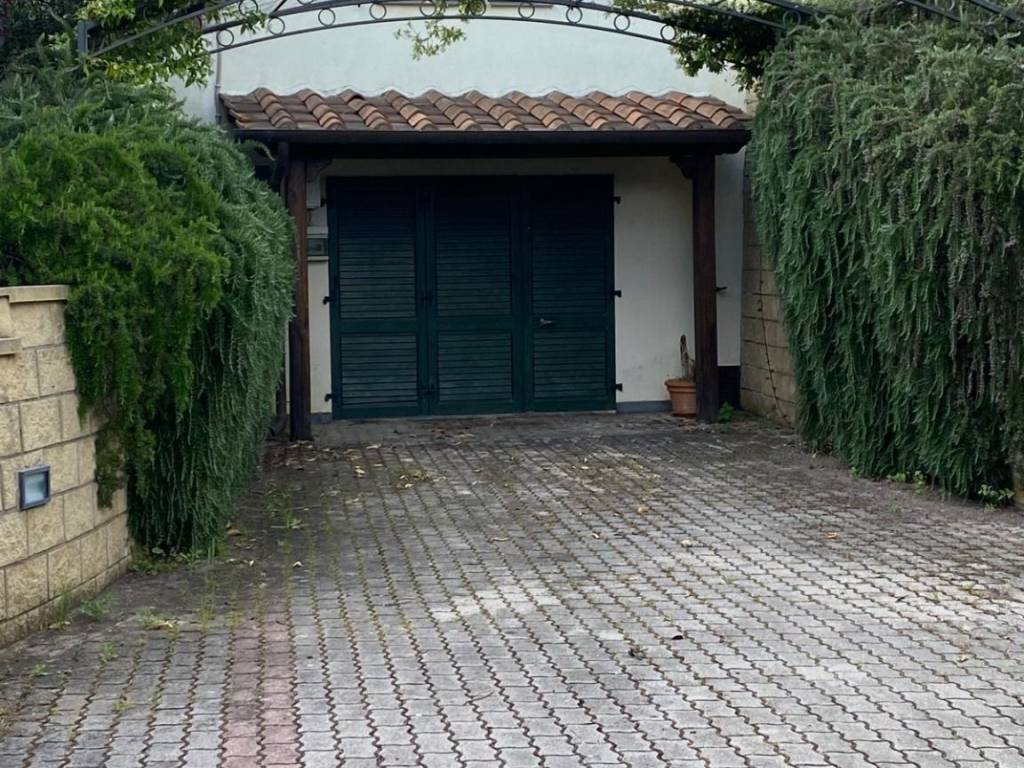 Villa a Roccastrada in Strada Provinciale Terzo - Foto 2