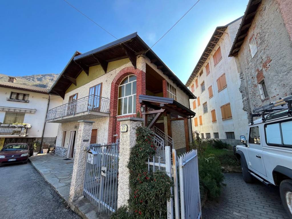 Appartamento a Entracque in Via Roata, 14 - Foto 2