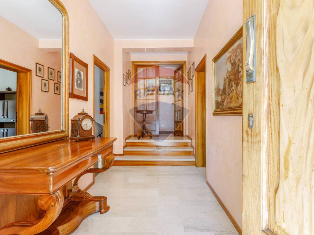 Villa a Reggio emilia in Via Pezzana, 36 - Foto 4