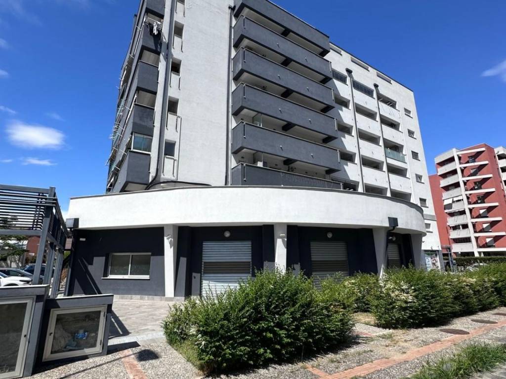 Appartamento a Cosenza in Via Giovanbattista Lupia, 23 - Foto 2