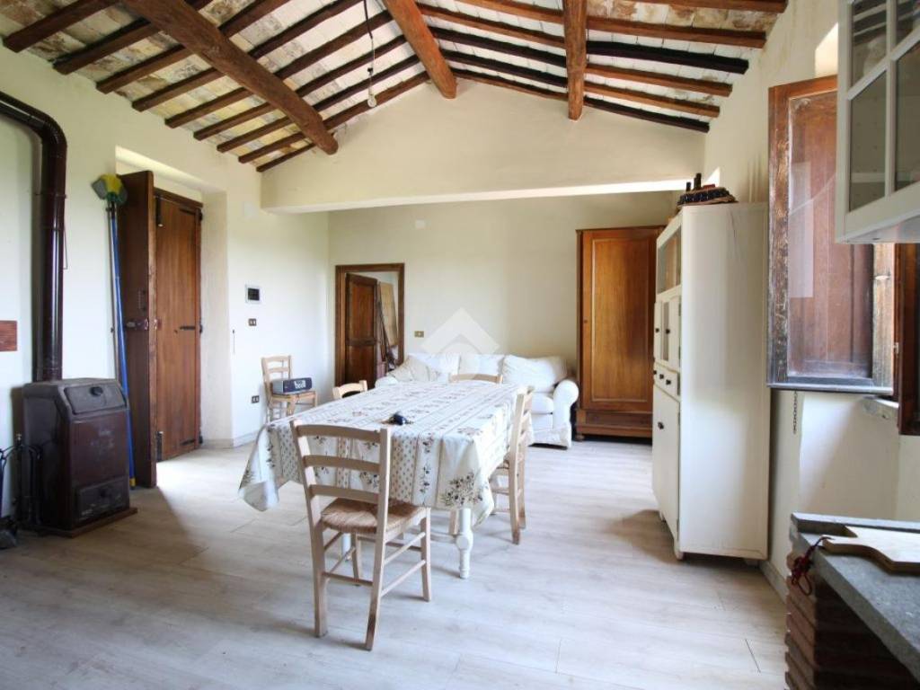 Casa indipendente a Montopoli di sabina in Via Casalina - Foto 2