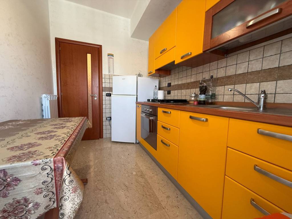 Appartamento a Catanzaro in Via Ferdinando Magellano, 21 - Foto 4