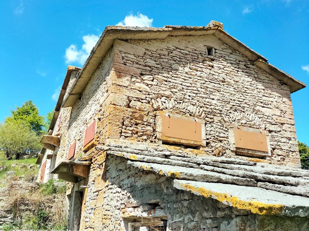 Rustico / casale a Erbezzo in MALGA DAROCCHETTO - Foto 2