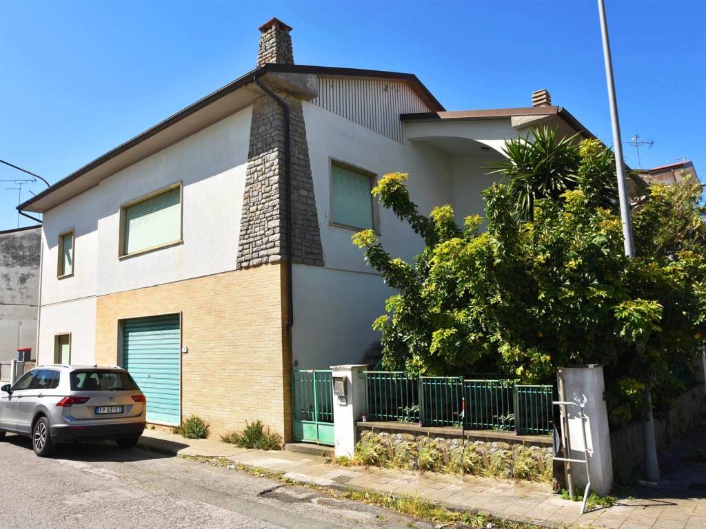 Villa a Rosignano marittimo in via Calatafimi - Foto 2