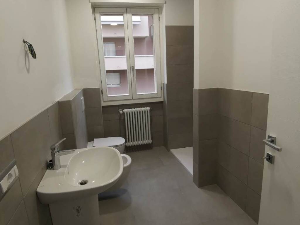 Appartamento a Sondrio in Via Pio Rajna - Foto 5