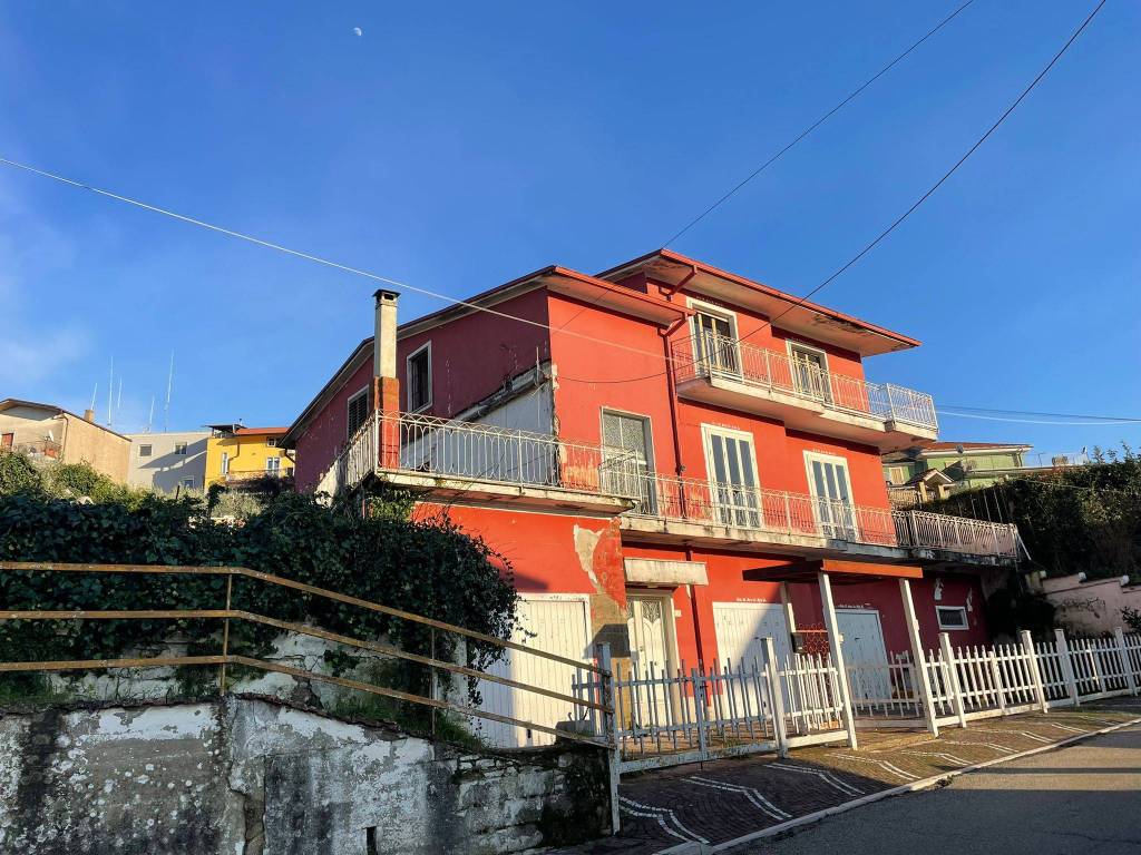 Villa a San nazzaro in Via San Francesco d'Assisi - Foto 2