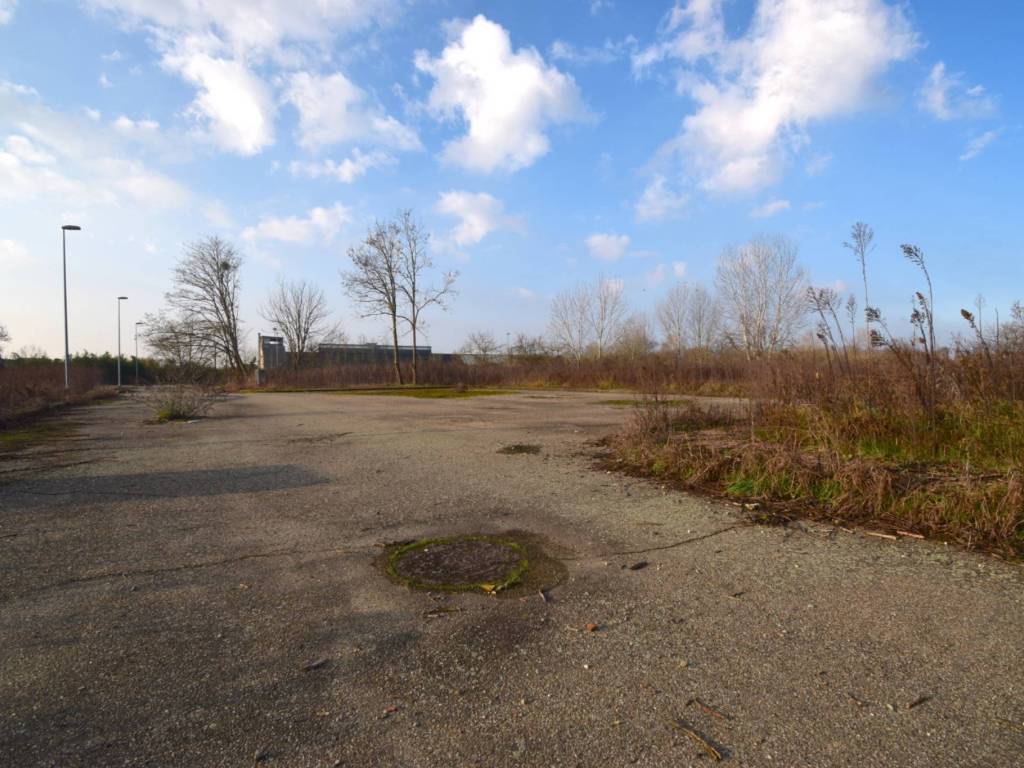 Terreno a Vercelli in Via Luigi Carlo Caron - Foto 4