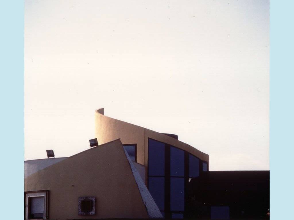 Palazzo / stabile a Crotone in SS106 - Foto 4