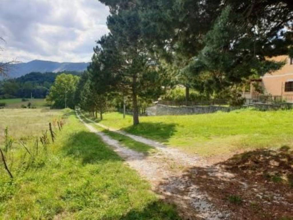 Villa a Tagliacozzo in Tiburtina Valeria s.n.c - Foto 5