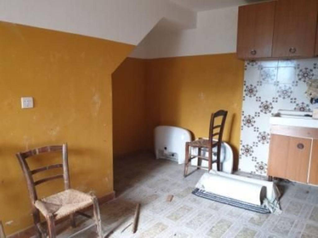 Casa indipendente a Tagliacozzo in Via della Chiesa s.n.c - Foto 4