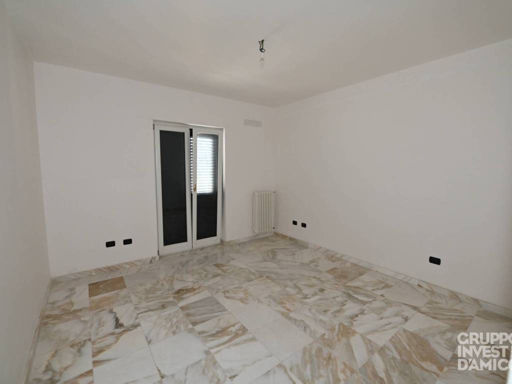 Appartamento a Ceglie messapica in Via Luigi Pecere - Foto 4