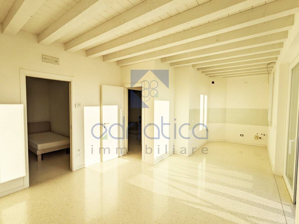 Appartamento a Chioggia in Via delle Nazioni Unite, 13 - Foto 2
