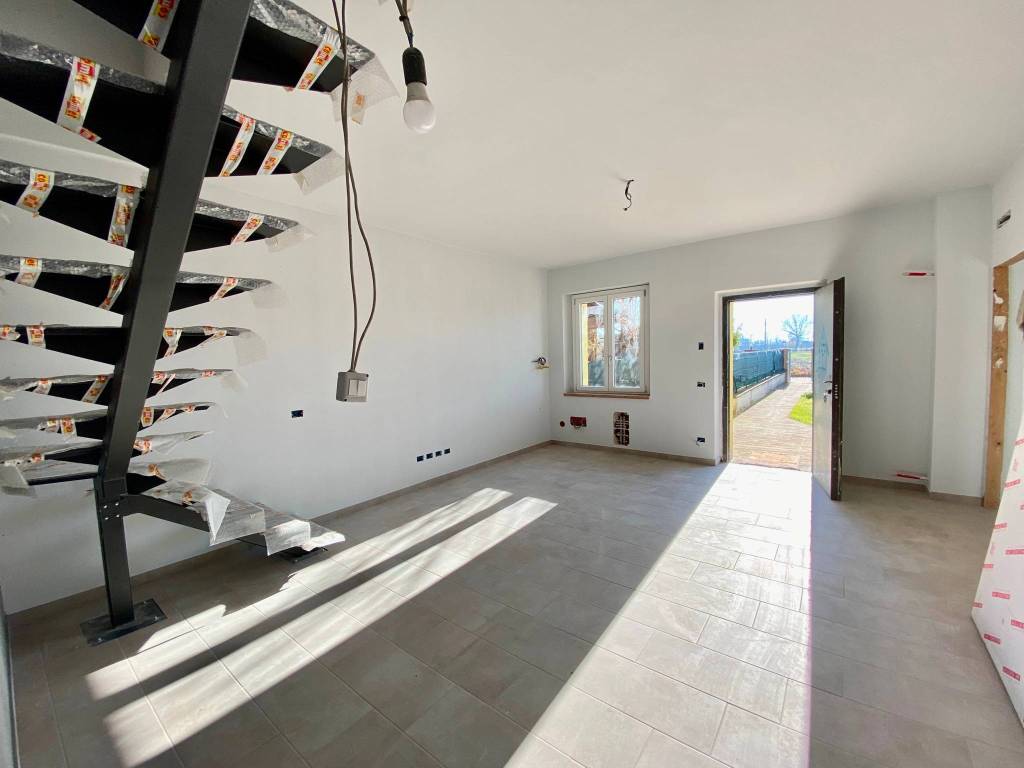 Villa a Caorso in Strada Provinciale Padana Inferiore - Foto 2