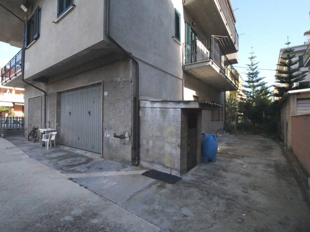 Box / garage a San benedetto del tronto in Musone, 30 - Foto 2