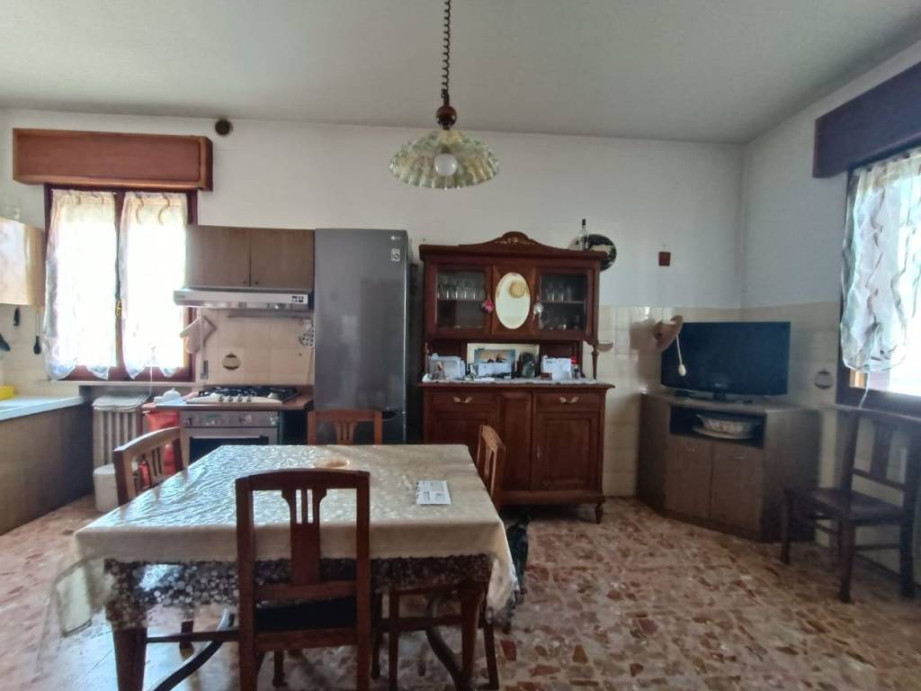 Appartamento a Mondolfo in Via Valcesano - Foto 4