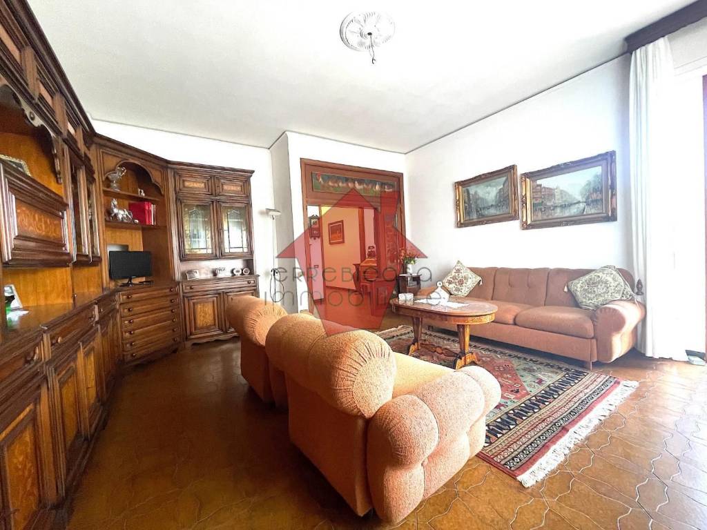 Appartamento a Empoli in Via Giulio Masini - Foto 3