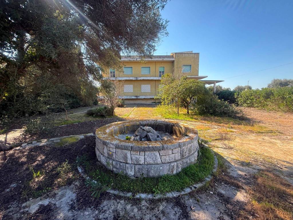 Villa a Fasano in Via Boccaspro - Foto 3