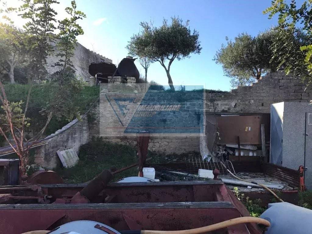 Terreno a Melilli in C.da Spalla - Foto 3