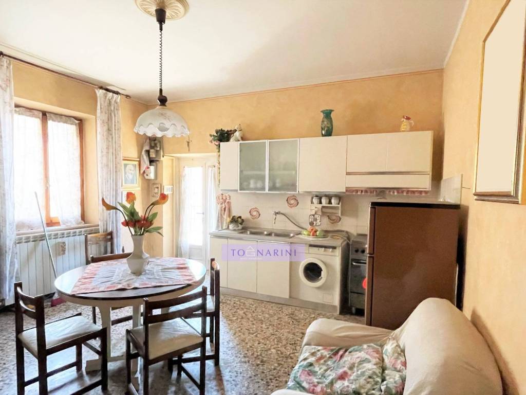 Casa indipendente a Monsummano terme in Via Luciano Lama - Foto 2