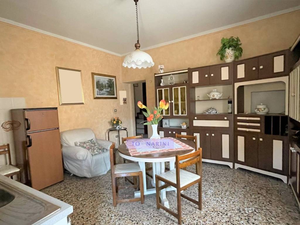 Casa indipendente a Monsummano terme in Via Luciano Lama - Foto 4