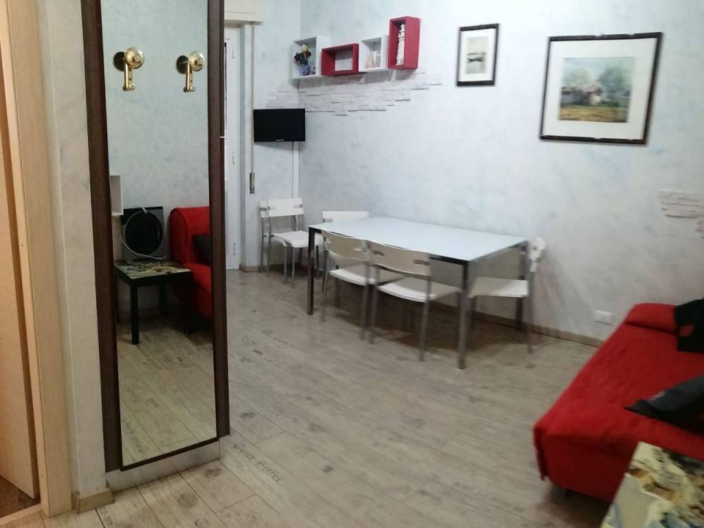 Appartamento a Loano in Strada Statale 1 Via Aurelia 281 - Foto 2