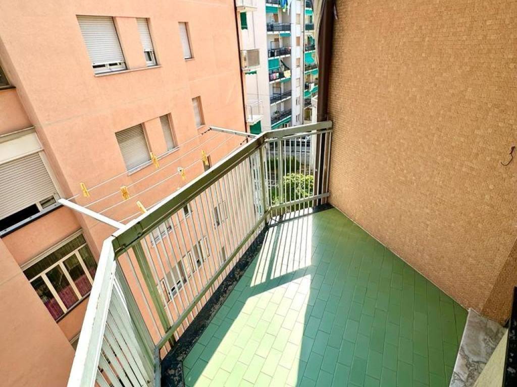 Appartamento a Loano in Strada Statale 1 Via Aurelia 281 - Foto 4