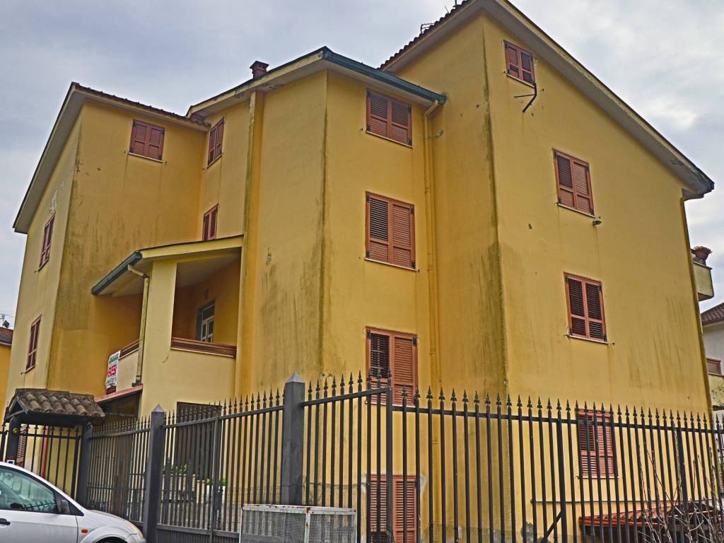 Appartamento a Dugenta - Foto 2