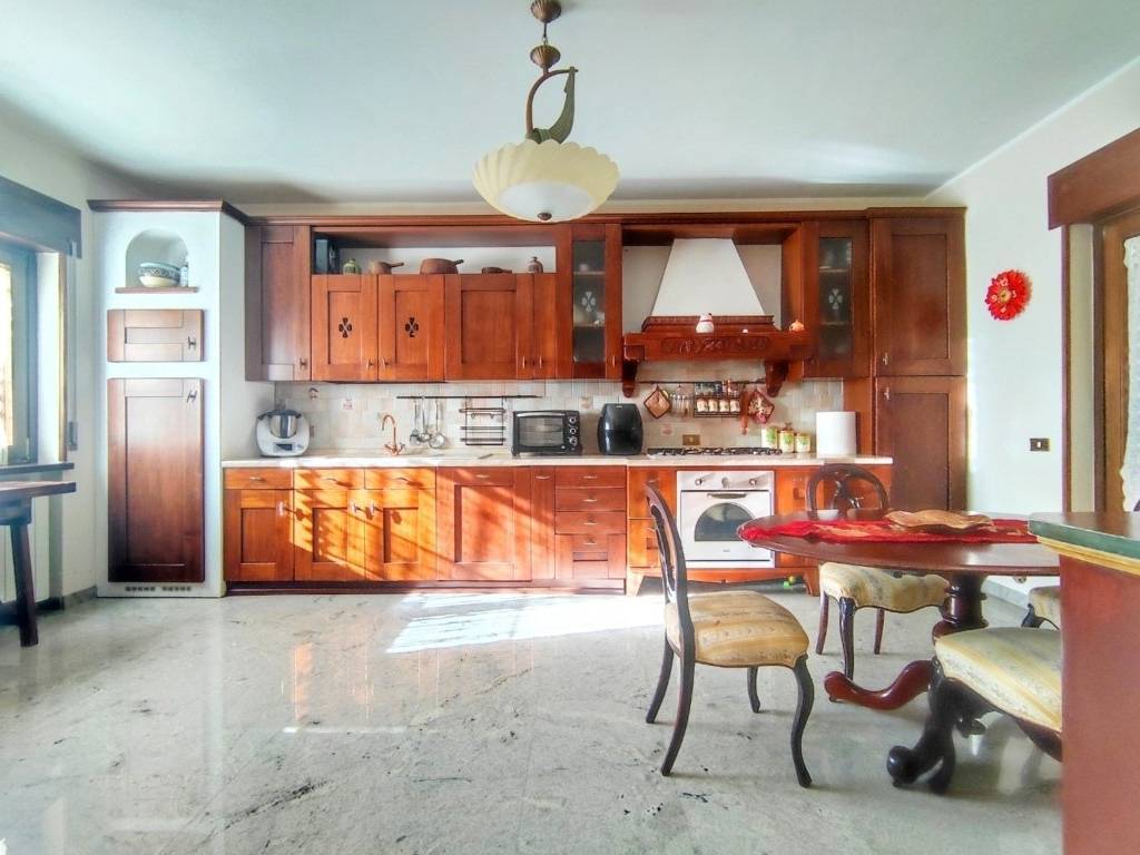 Villa a Avezzano - Foto 4