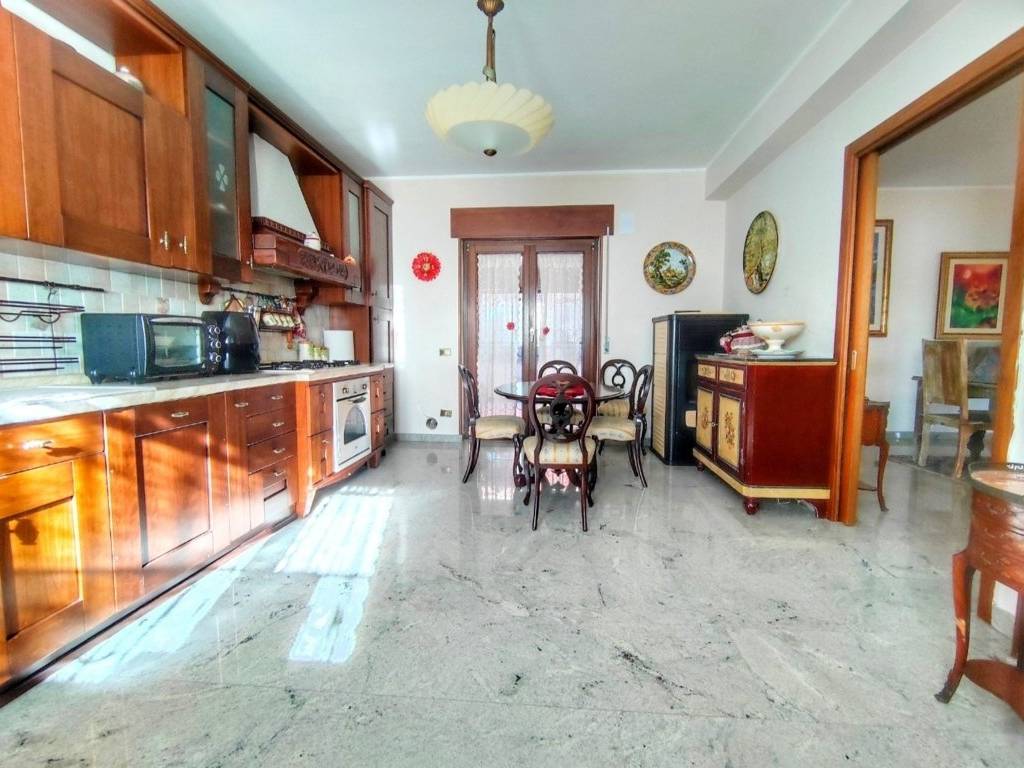 Villa a Avezzano - Foto 5
