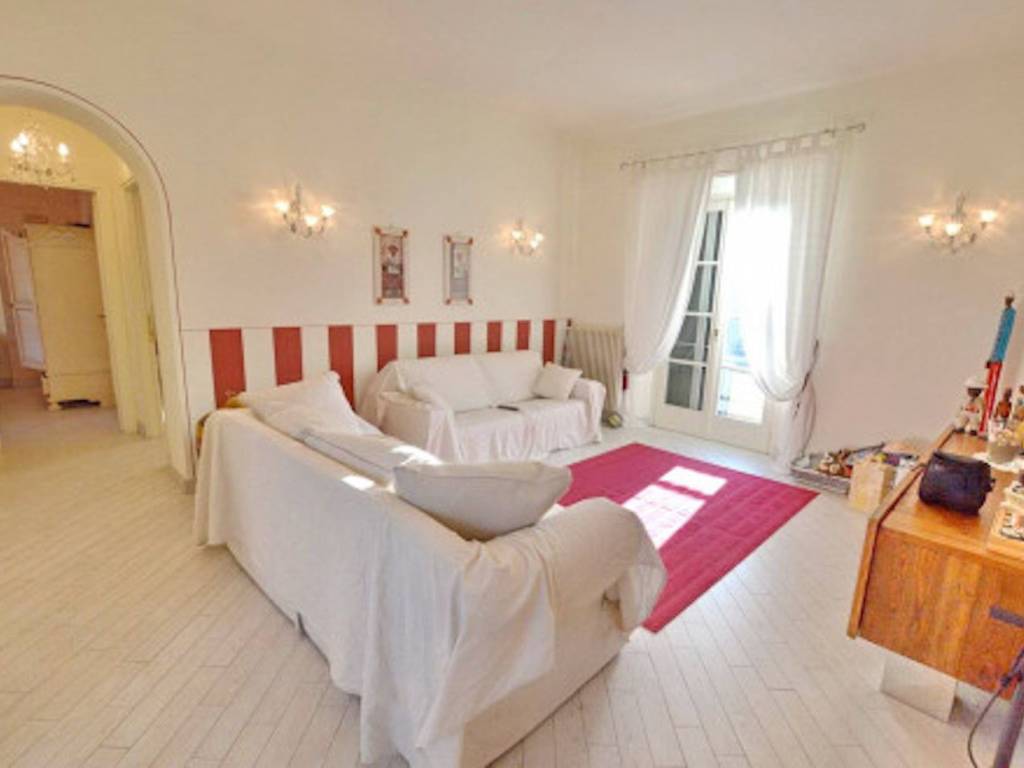 Appartamento a Forte dei marmi in Via Donatello - Foto 2