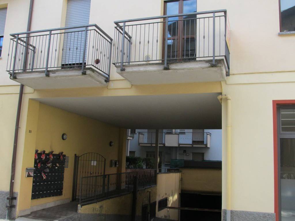 Appartamento a Sondrio in Via Cesare Battisti - Foto 2