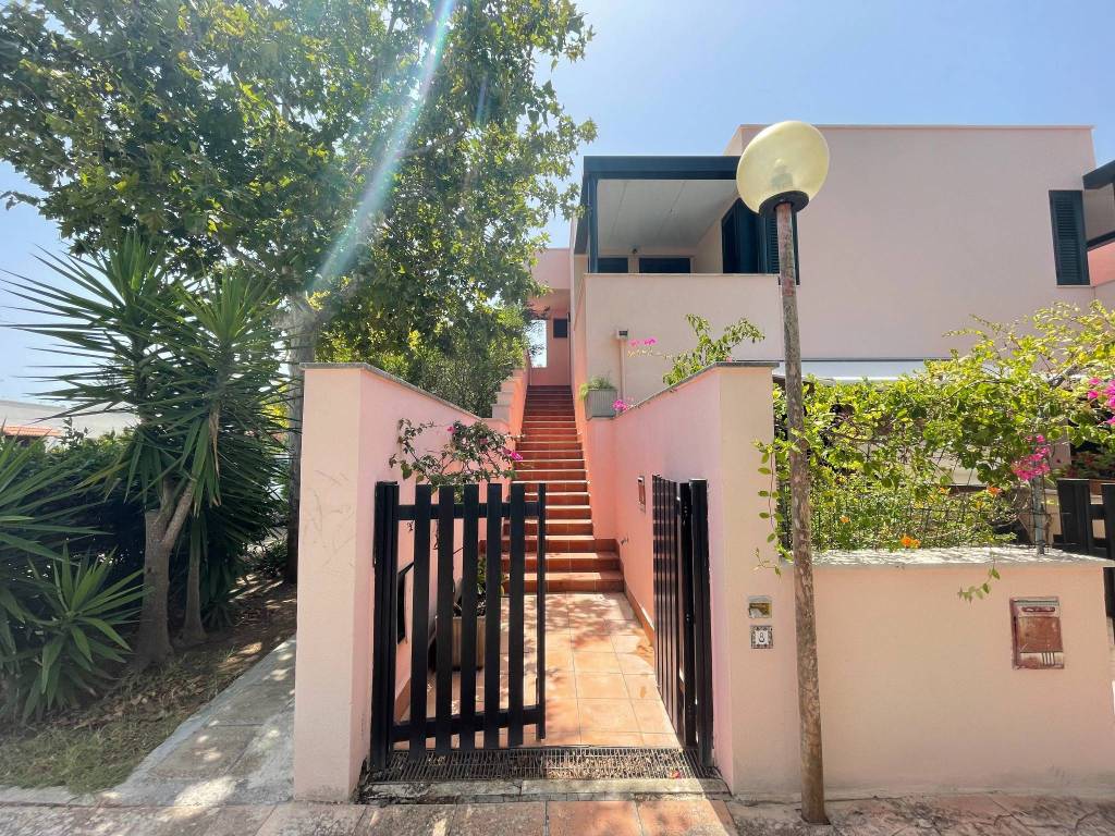 Appartamento a Melendugno in Via dei Salici - Foto 2