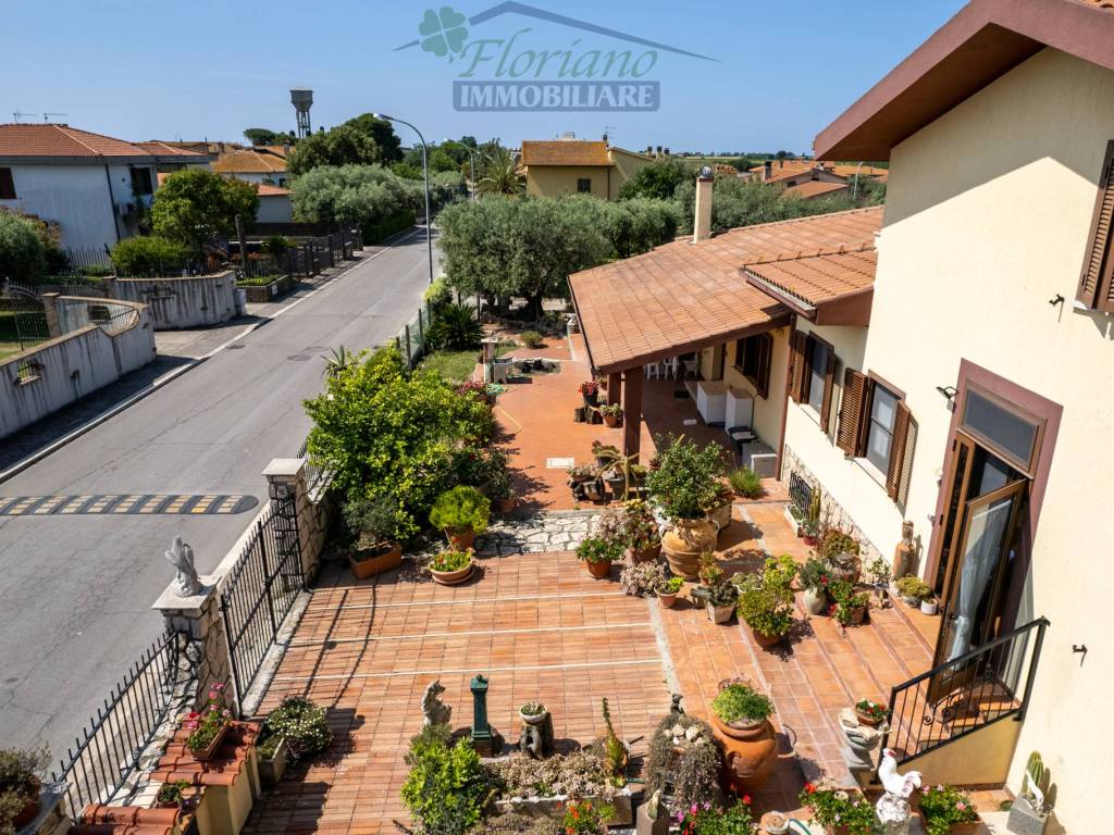 Villa a Montalto di castro in Via dei Glicini - Foto 5