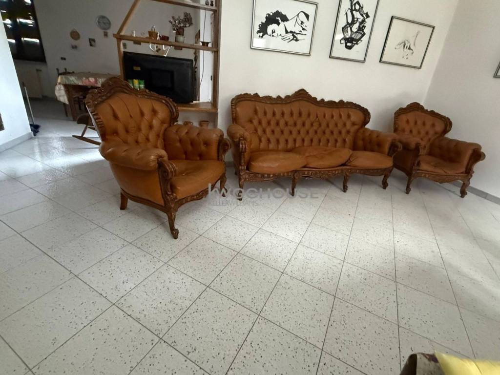 Villa a Ceccano in Via Fontana Colle Alto - Foto 3