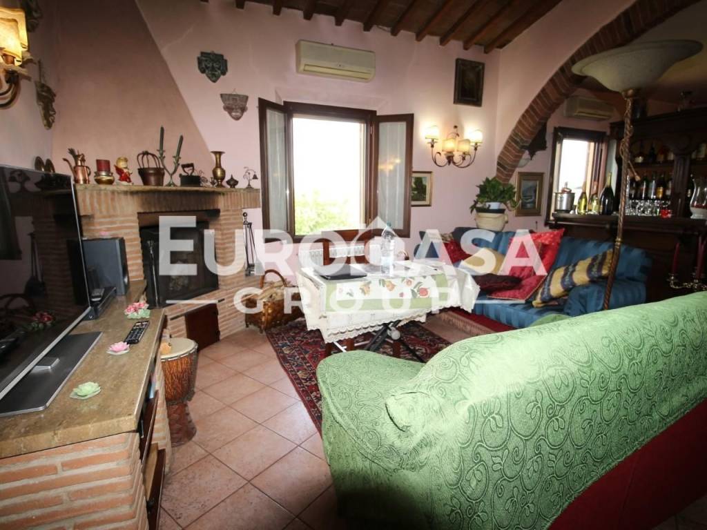 Appartamento a Pontedera in Via del Casone, , 40 - Foto 2