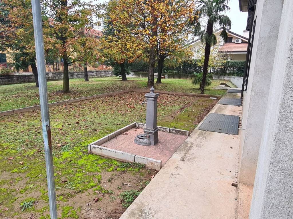 Villa a Gerenzano in Via San Giacomo - Foto 2