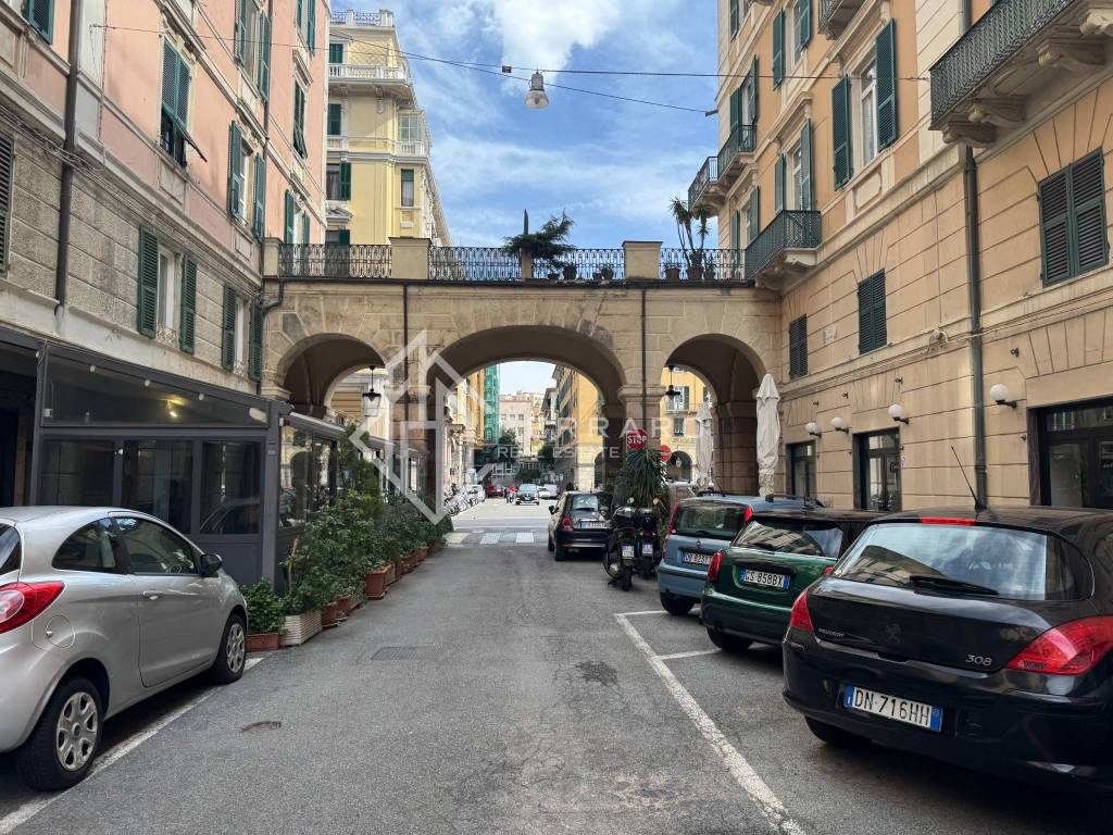 Appartamento a Savona in Via Paolo Gerolamo Brusco - Foto 2